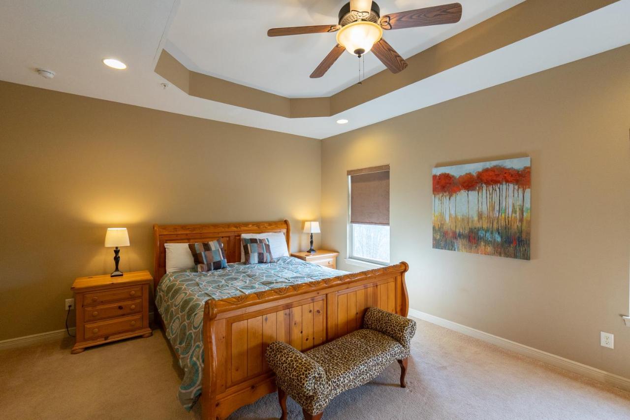 4Br Walk-In - Foosball Table - Hot Tub - Fire Pit - Free Tickets Included - Dv166 Branson Dış mekan fotoğraf