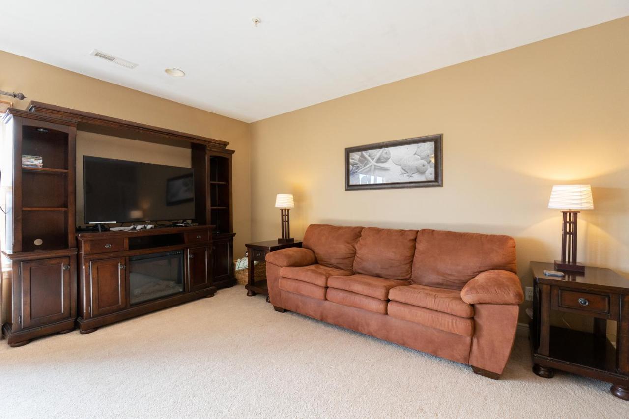 4Br Walk-In - Foosball Table - Hot Tub - Fire Pit - Free Tickets Included - Dv166 Branson Dış mekan fotoğraf