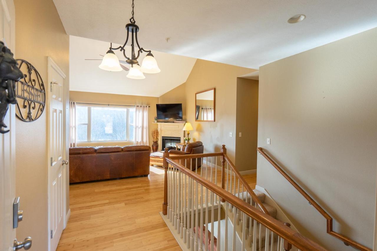 4Br Walk-In - Foosball Table - Hot Tub - Fire Pit - Free Tickets Included - Dv166 Branson Dış mekan fotoğraf