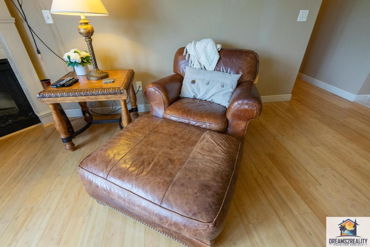 4Br Walk-In - Foosball Table - Hot Tub - Fire Pit - Free Tickets Included - Dv166 Branson Dış mekan fotoğraf
