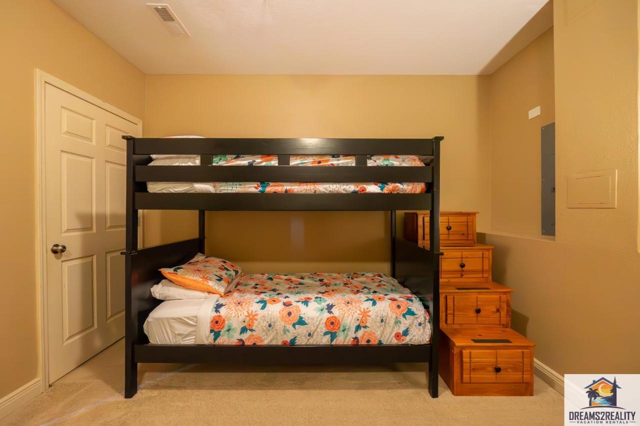 4Br Walk-In - Foosball Table - Hot Tub - Fire Pit - Free Tickets Included - Dv166 Branson Dış mekan fotoğraf