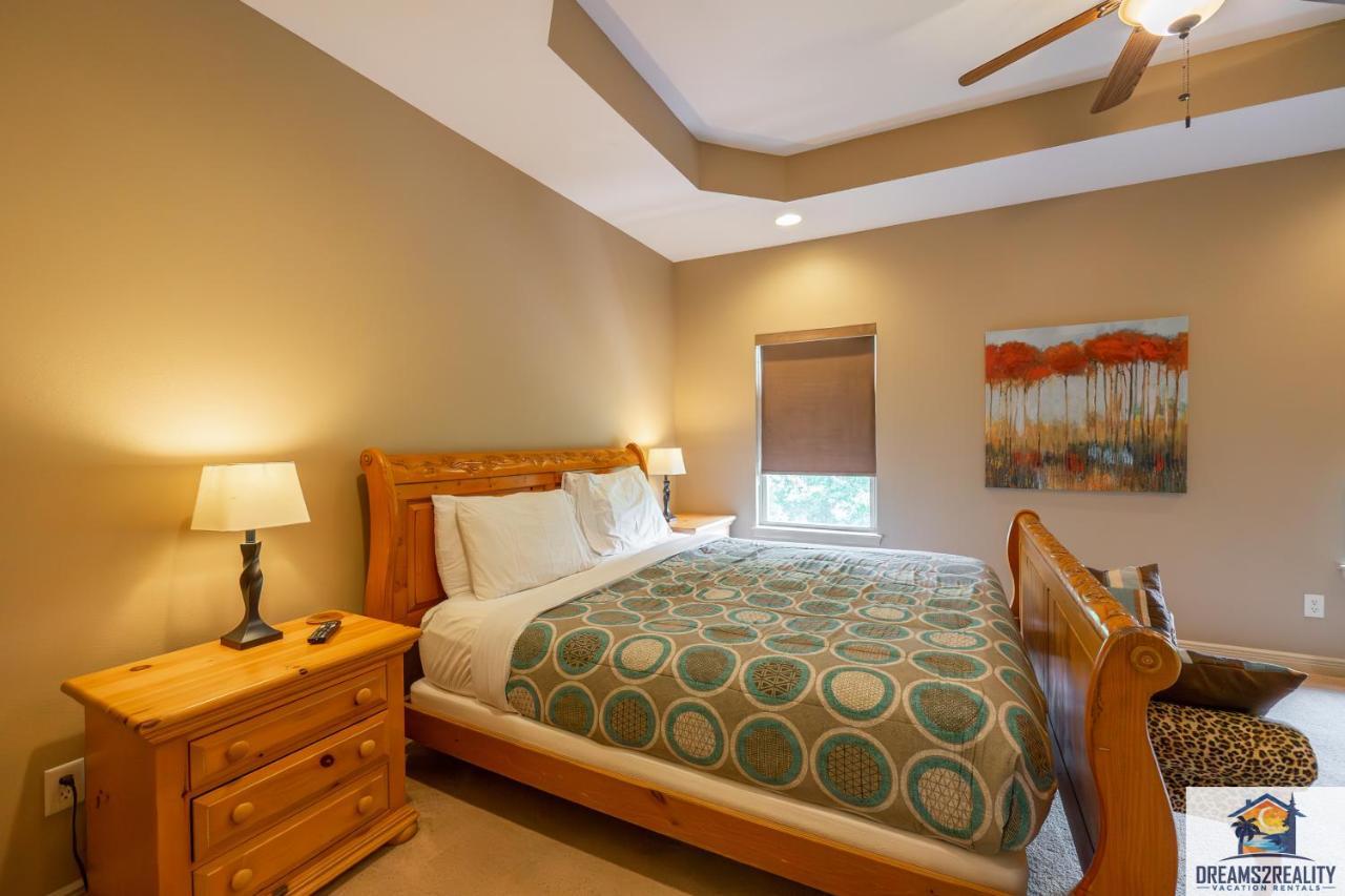 4Br Walk-In - Foosball Table - Hot Tub - Fire Pit - Free Tickets Included - Dv166 Branson Dış mekan fotoğraf